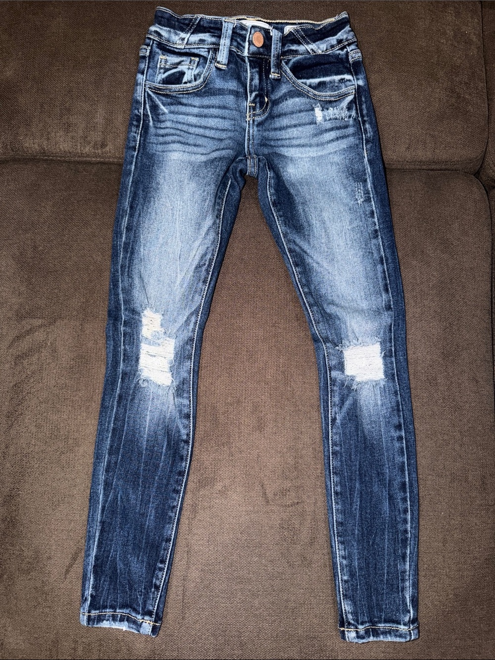 Like New girls Kancan mid-rise skinny Distressed jeans Medium Blue size 7